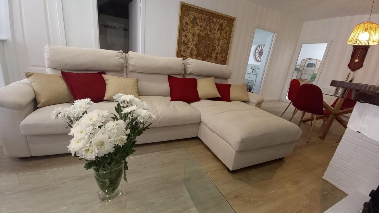 Ferienwohnung Casa Isabel Aeropuerto Feria Valencia Partida de La Cañada Exterior foto